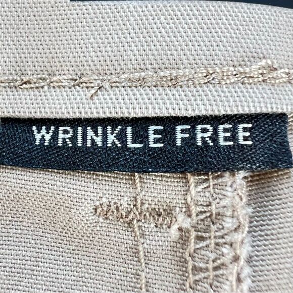 Lee Wrinkle Free Classic Fit Tan Straight Leg Chino Career Casual Pants Size 4P - Picture 7 of 11